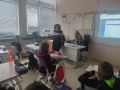 Бинарен урок на тема:"Сегашно време на глагола в българския и английския език" - СУ Петко Росен - Бургас