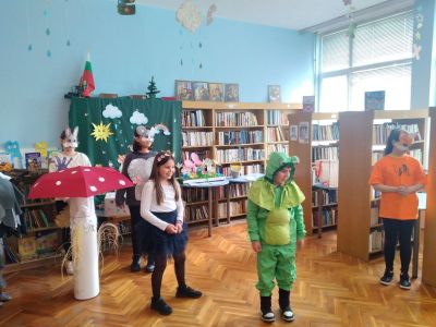 В библиотеката с първокласници - СУ Петко Росен - Бургас
