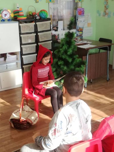 Червената шапчица - СУ Петко Росен - Бургас