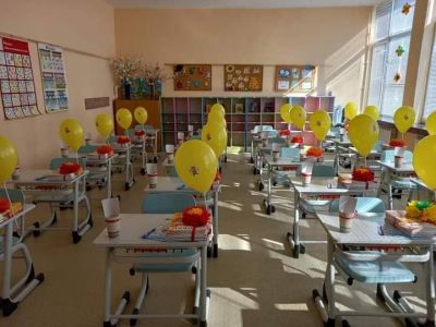 учебни стаи начален етап - СУ Петко Росен - Бургас